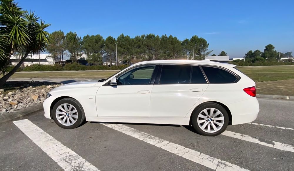 BMW 318d Touring 2.0 | 150 cv | Caixa Manual l 2017
