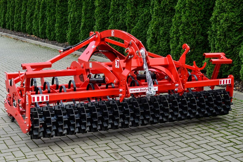 Agregat Uprawowo - Siewny - BATYRA Lublin / Model LEW PLUS