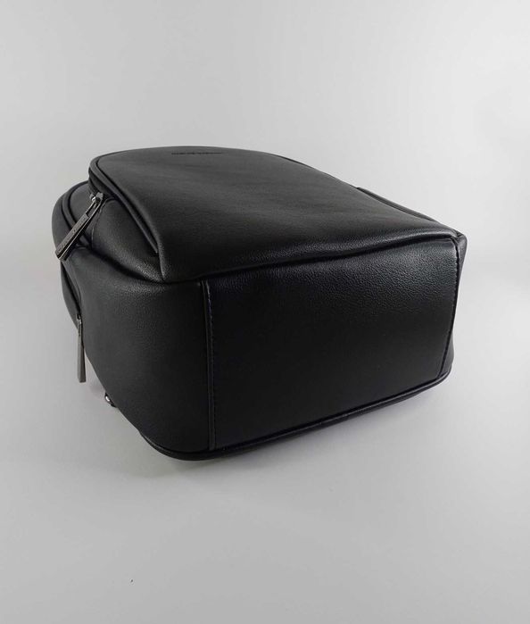 Рюкзак жіночий середній чорний Karlos Marconi