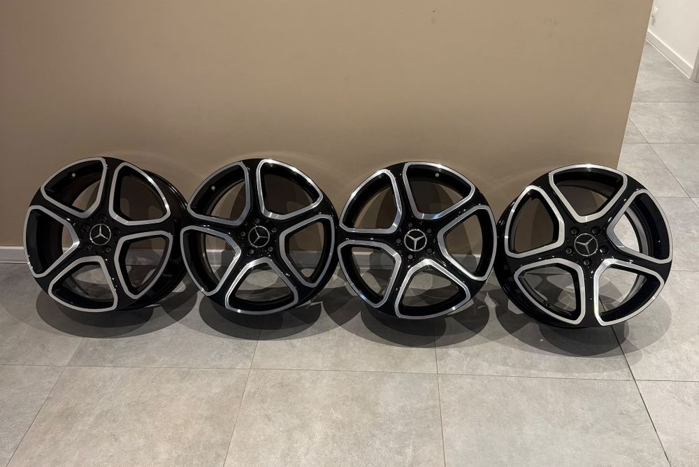Mercedes V / VITO / V-class - felgi 19"