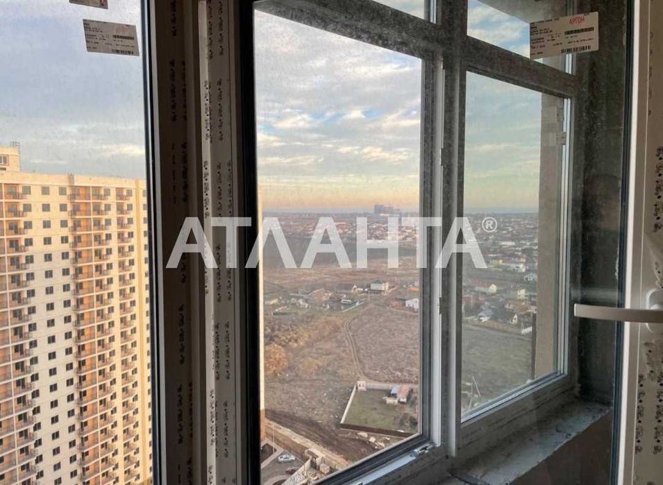 1 кімнатна квартира на Сахарова .