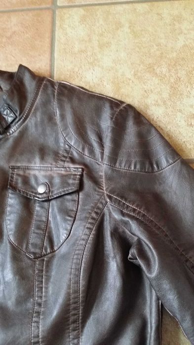 Kurtka damska z eko-skóry