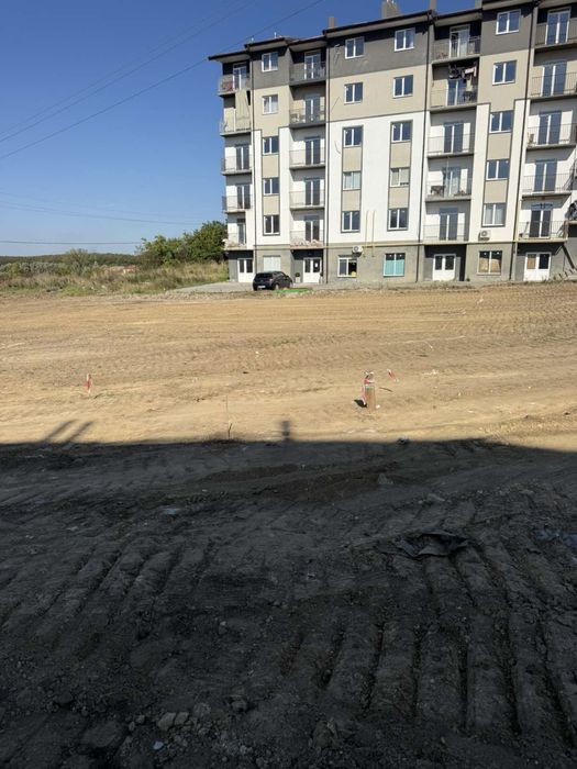 Продаж приватних будинків Ременів
