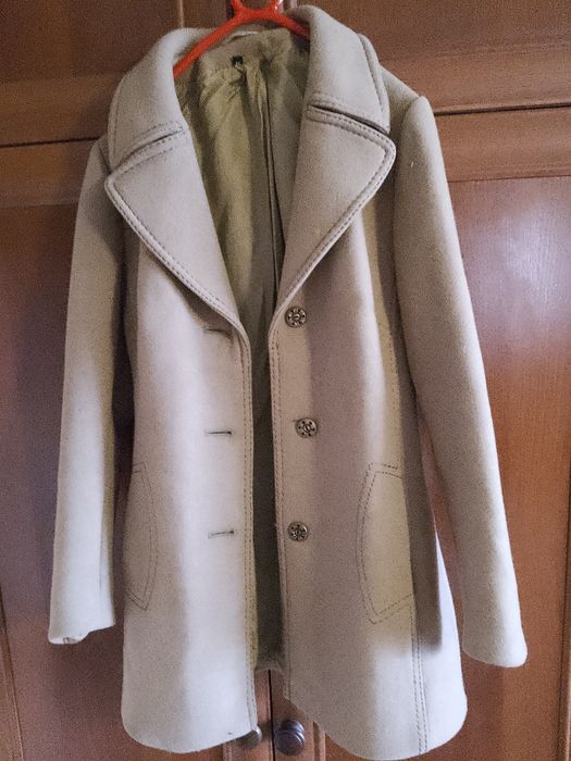 Пальто на дівчинку