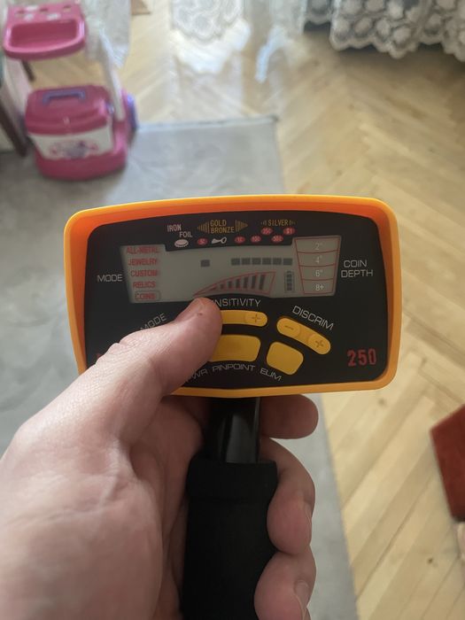 Металошукач BASE 250 IPA S