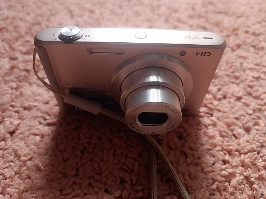 Фотокамера Samsung ST 76