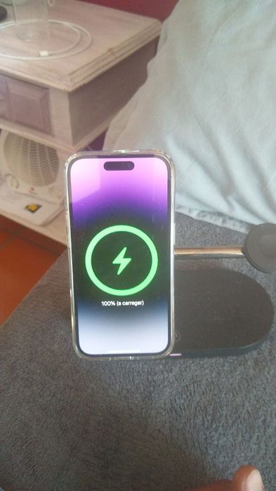 iPhone 14 pro completo com 3 carregadores