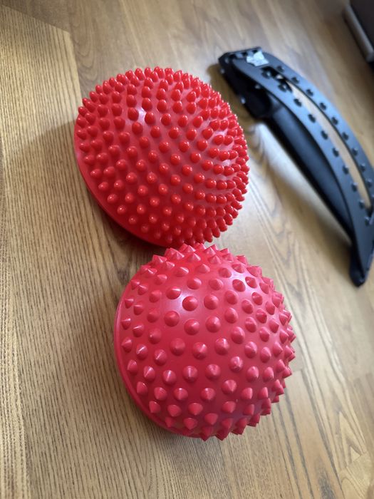 Тренажер для спины , гантели