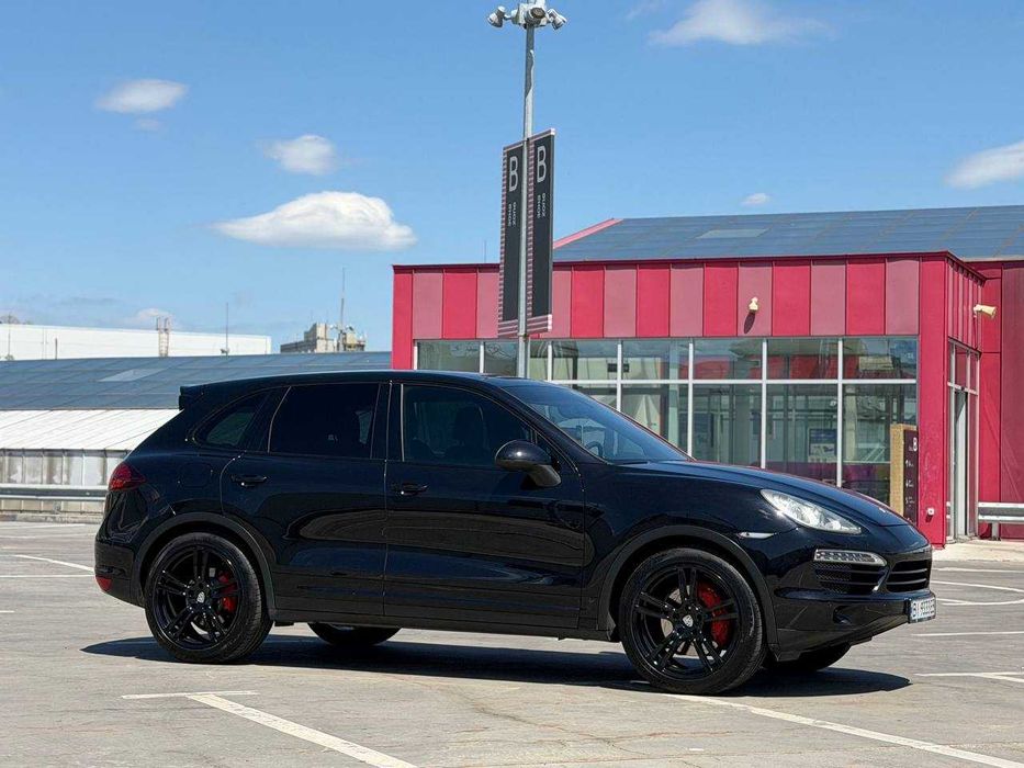 Porsche Cayenne 2012 у кредит, розстрочку, на виплату.