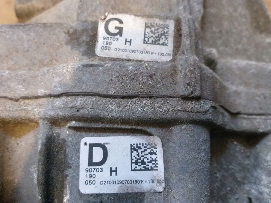 Most przód Cayenne 4.5 Turbo 0AA409508B Jte