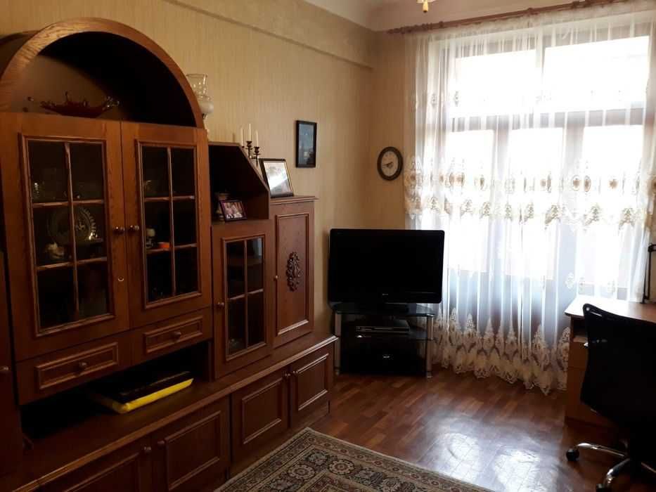 Продаж квартири по вул. Золотоустівська, Солдатська слобідка