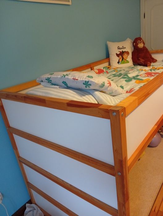 Cama criança IKEA