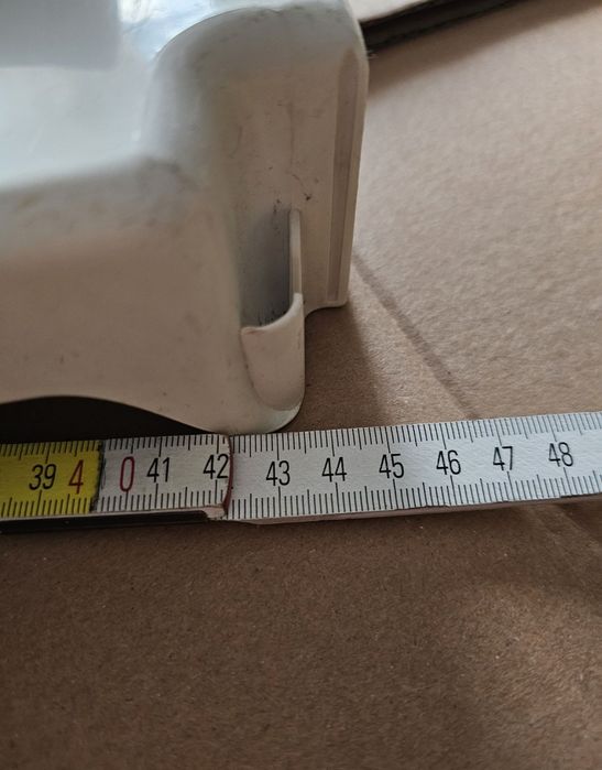 Balkonik na drzwi do lodówki Mastercook LC-517A