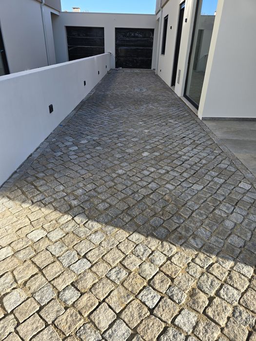 Calçada, pavê, lajetas, grelhas