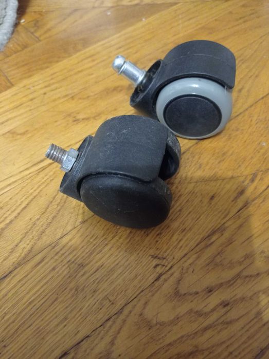 Колесики для офисного кресла