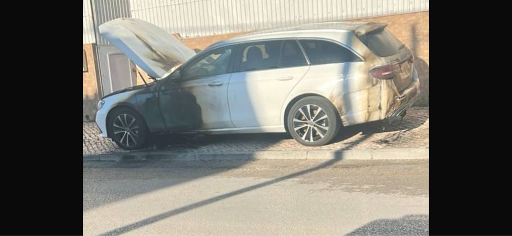 MERCEDES W 213. 300de   2021   PARA PEÇAS