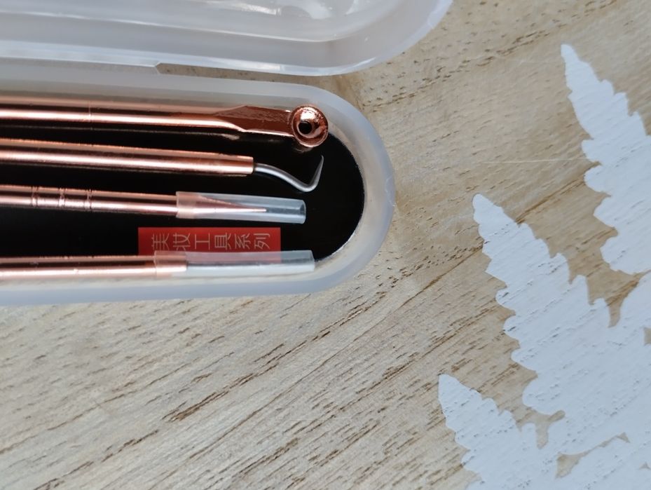 Zestaw do usuwania zaskórników