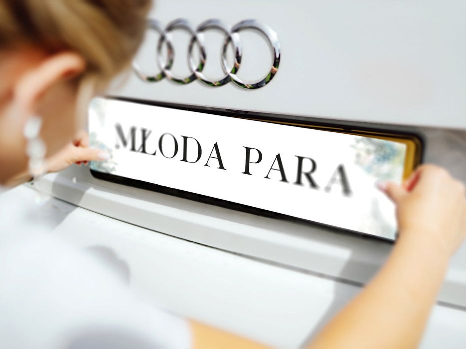 Zielone personalizowane ślubne tablice rejestracyjne greenery kwiaty