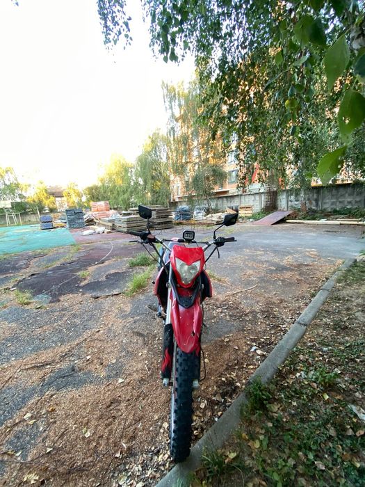 Loncin 250 кубів