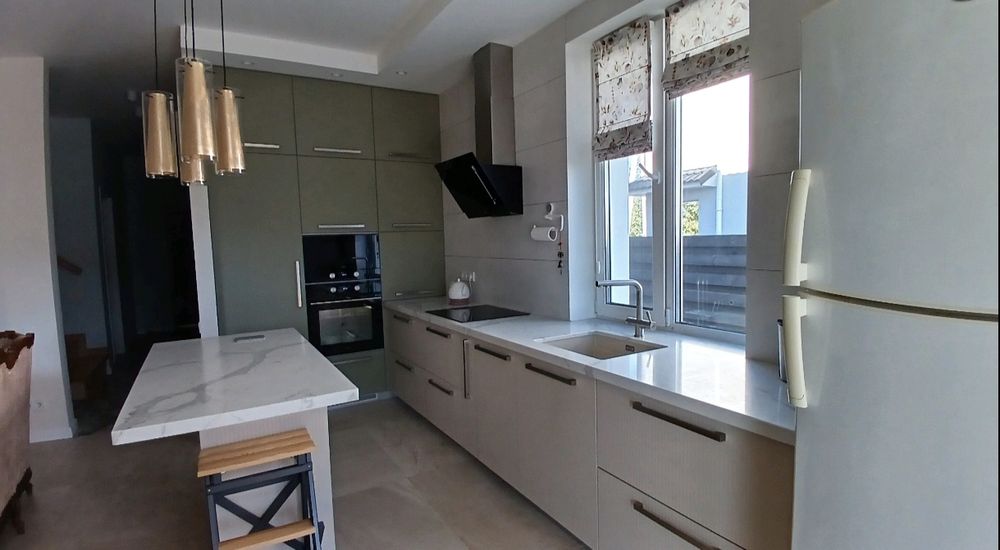 Великий Дуплекс в Бучі з каміном, барбекю ,генератором“під ключ”