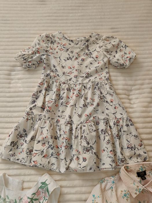 Набір літніх платтячок