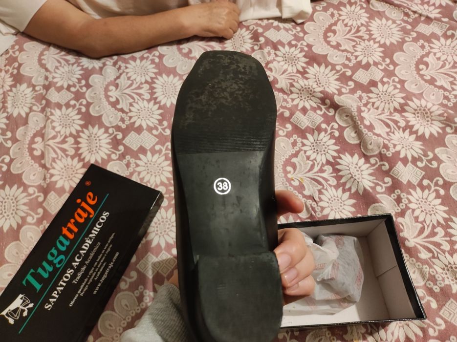 Sapatos académicos Tugatraje