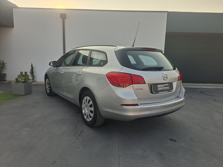 Opel astra cdti 2013