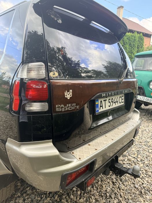 Mitsubishi pajero sport