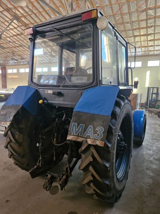 Продам хороший трактор