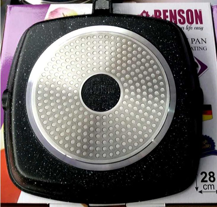 Запечатанная сковорода гриль с крышкой .