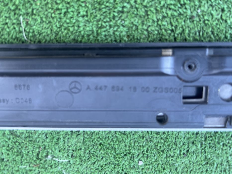 Накладка кришки багажника MERCEDES V VITO W447 EQV