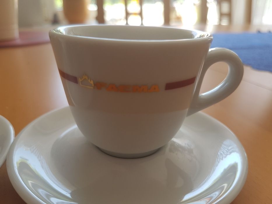 Dwie  firmowe filizanki do kawy moki kawy Astra