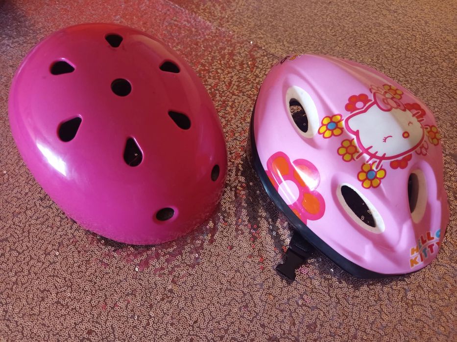 Patins, capacetes e protecões