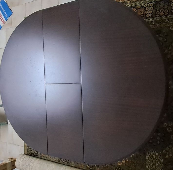 Mesa madeira extensível. Fechada: 1,00 Aberta: 1,30