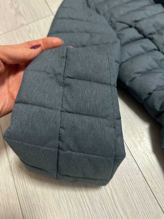 Куртка жіноча демісезон  M-L стан чудовий