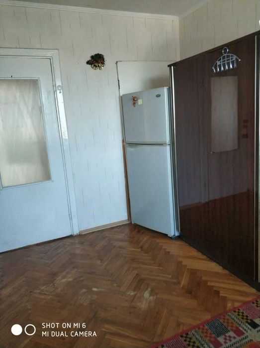 Сдам кімнату у 3-х кімнатній квартирі без господарів на Чоколівці