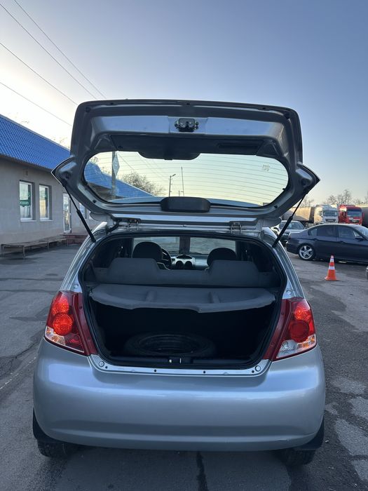 Aveo T200 для Автошколи додаткові педалі