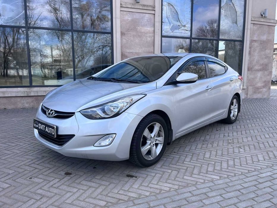 Продам Hyundai Elantra 2012р. 1.8газ/бензин