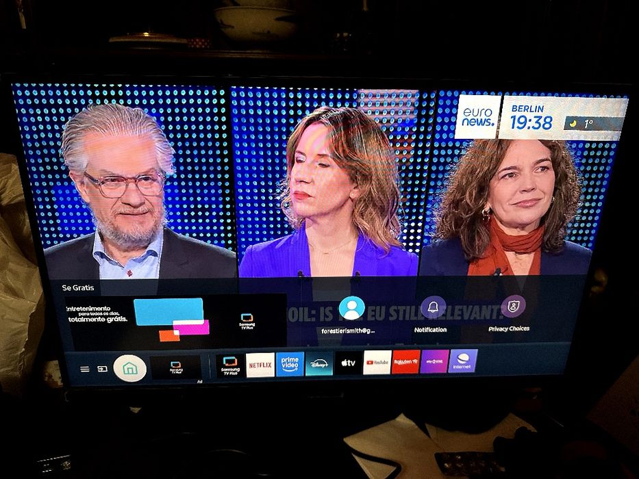 27" Samsung Smart Monitor M5 FHD