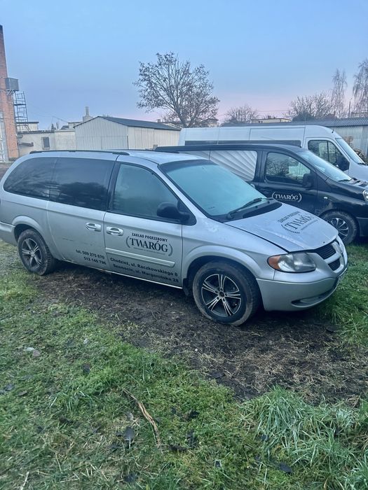 Karawan pogrzebowy dodge caravan