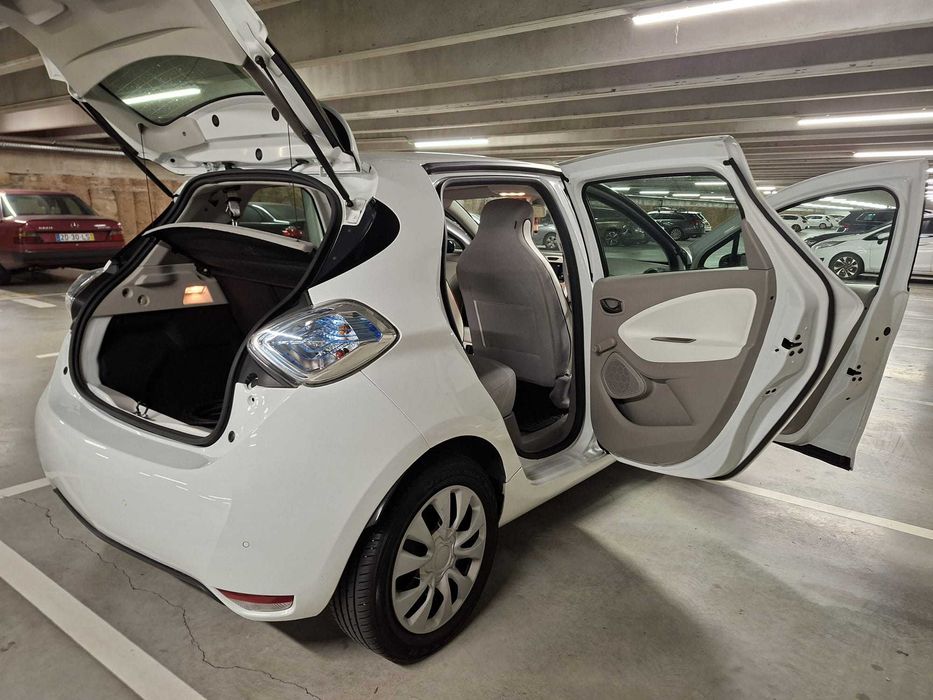 Renault ZOE 40 | 01/2019 | 100% Elétrico | Automático | Económico