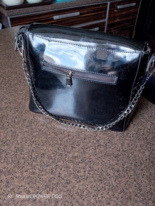 Сумка женская лакированая