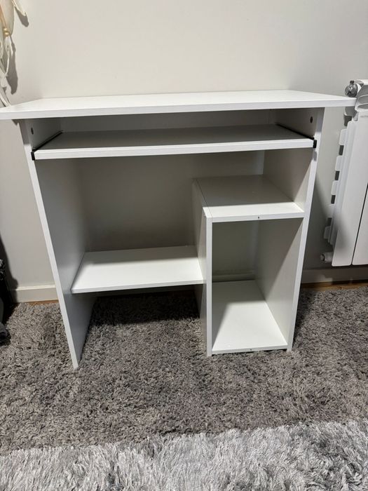 Escrivaninha/mesa para computador NOVA