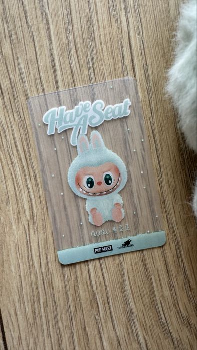 popmart labubu oryginalne (seria have a seat) +gratis różowe ubranko