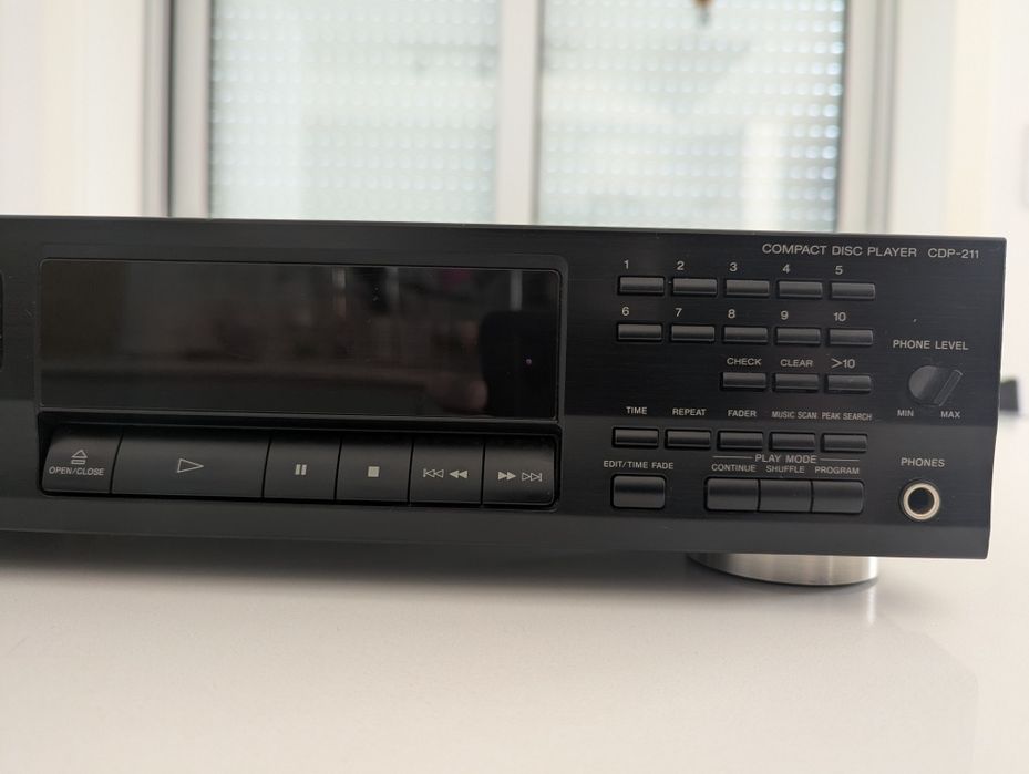 CD Player Sony CDP-211