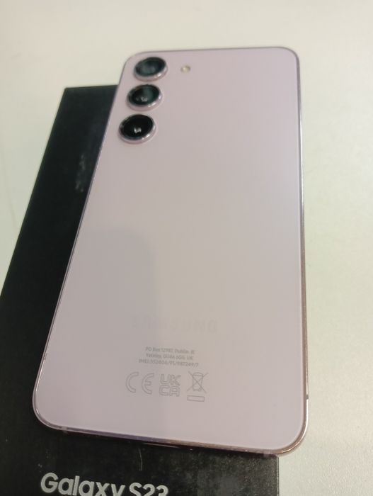 Samsung Galaxy S23,idealny stan,bez rys komplet