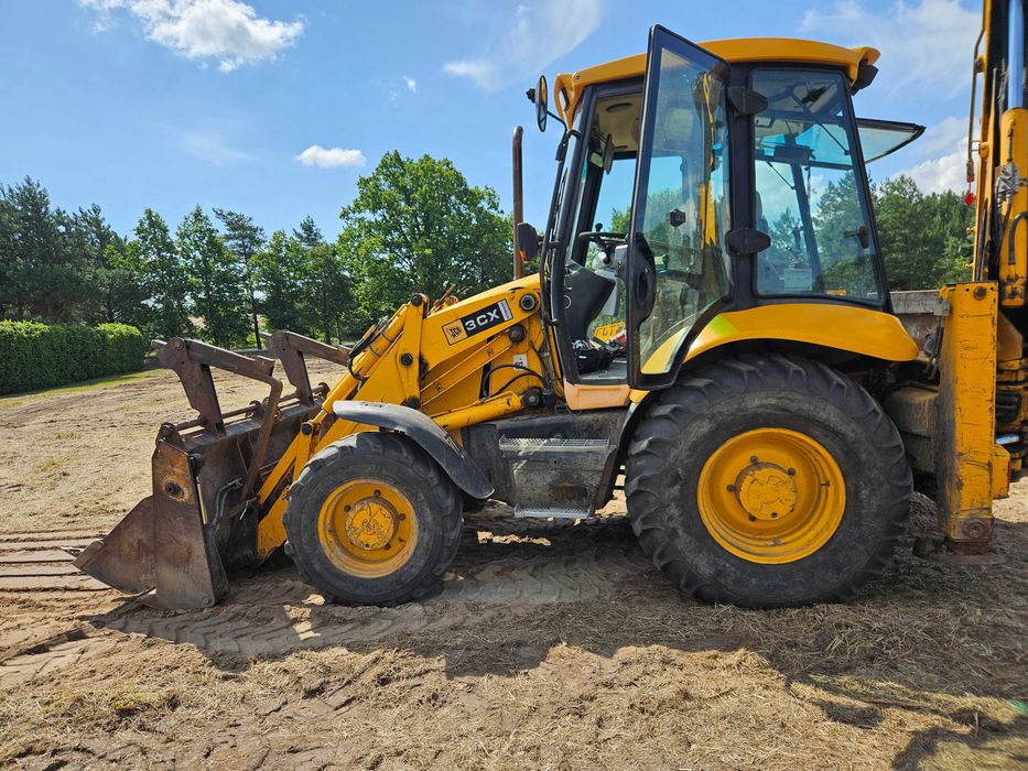 Usługi koparko - ładowarką.