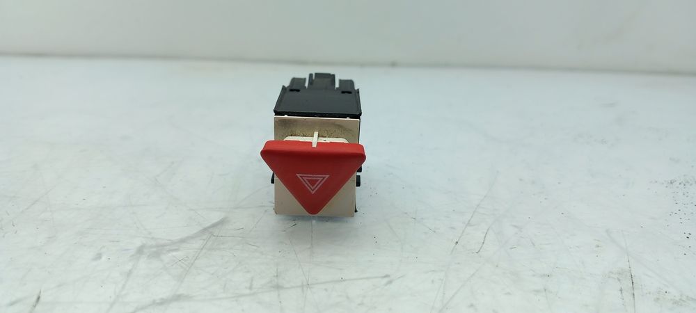 Botão / interruptor 4 piscas VOLKSWAGEN Passat (3C2)