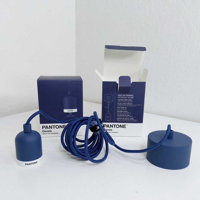 Candeeiro Pantone Deneb Azul