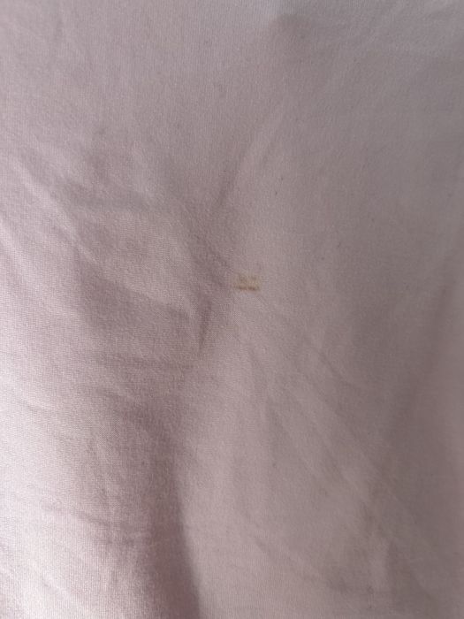 поло рожевого кольору